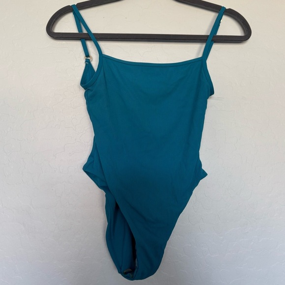 New L*space Holly Rib One-Piece Swimsuit size XS - Picture 3 of 9